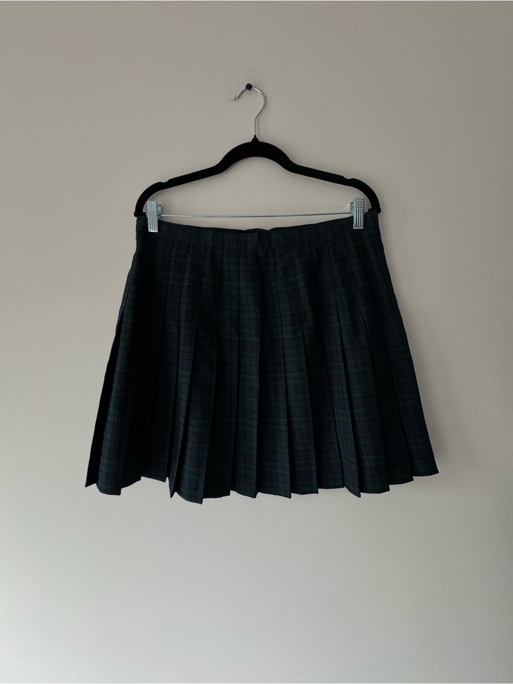 Vintage Pleated Mini Skirt in Dark Green and Navy Plaid